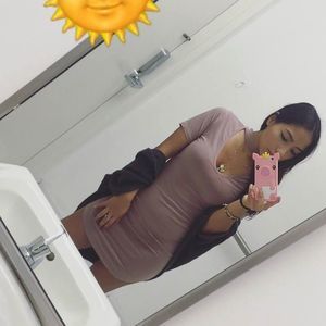 Meet your Posher, Samanta